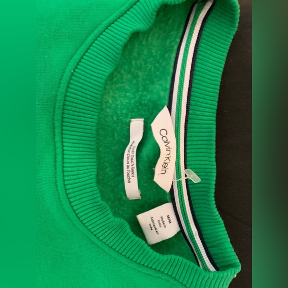 Men's Calvin Klein The Soft Touch Fleece Crew Pullover - Picture 2 of 3